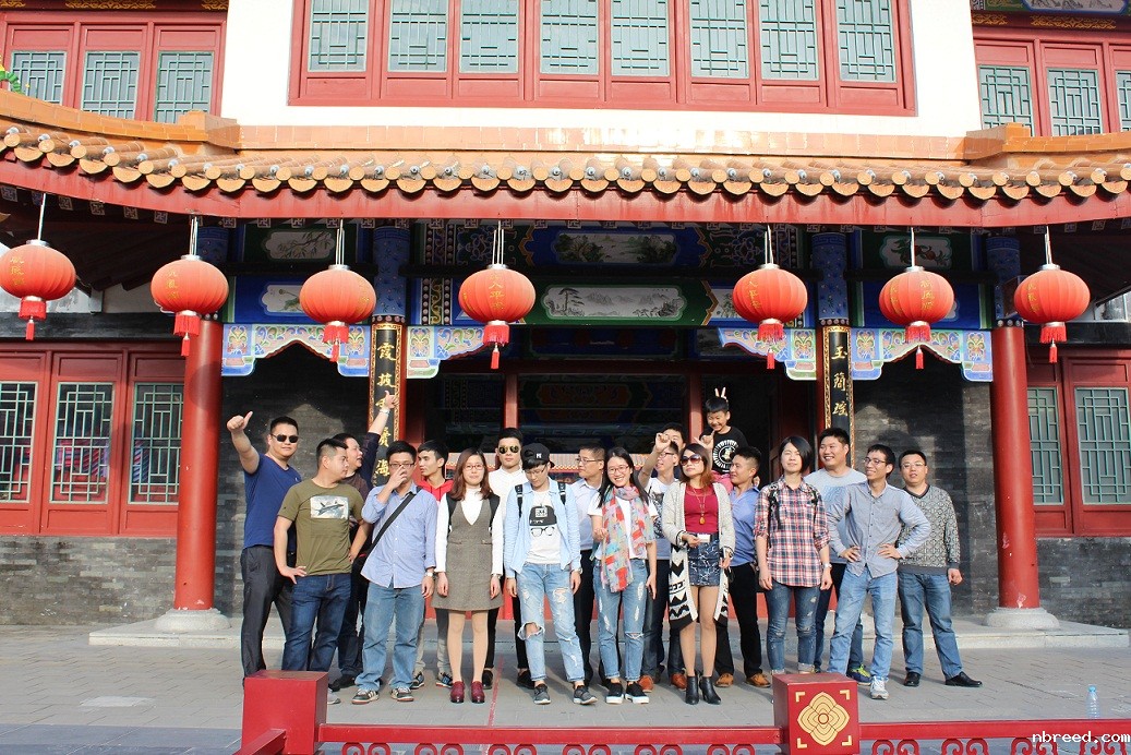 年会.jpg 年会.jpg